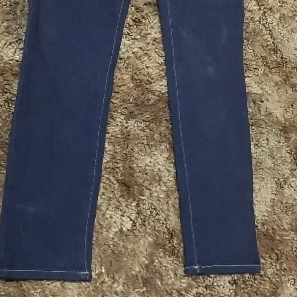 L.E.I kids size M